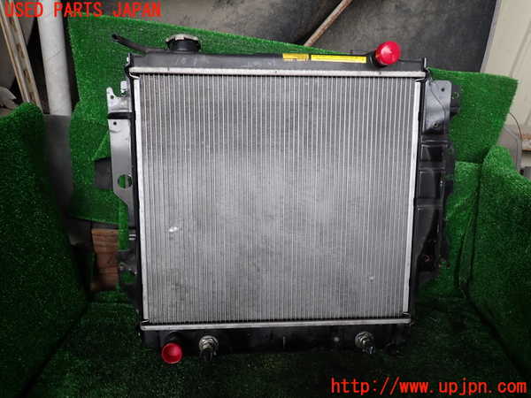 1UPJ-9234282321]ジープ・ラングラー(TJ40S)ラジエーター1 中古_2