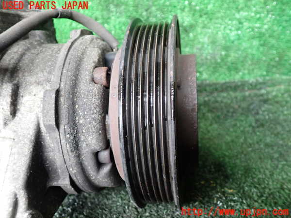 1UPJ-9234286025]ジープ・ラングラー(TJ40S)エアコンコンプレッサー 中古_3