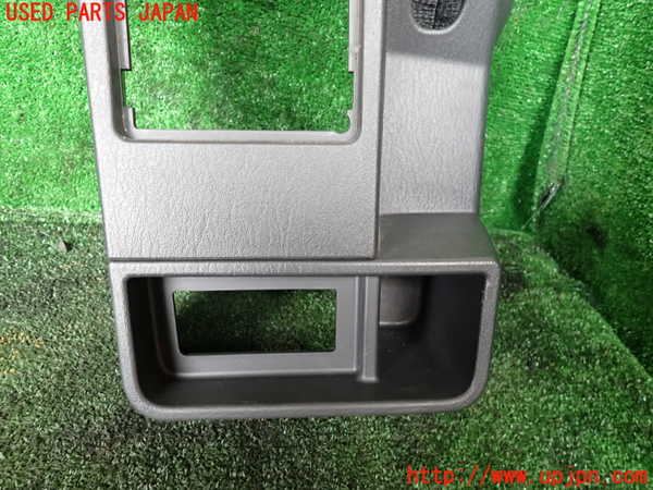 1UPJ-9234287549]ジープ・ラングラー(TJ40S)コンソール 中古_2