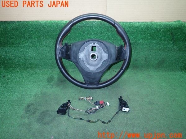 3UPJ=9234290512]アルファロメオ ジュリエッタ スポルティーバ(940141)純正 ステアリング ステアリングスイッチ付き 中古_3