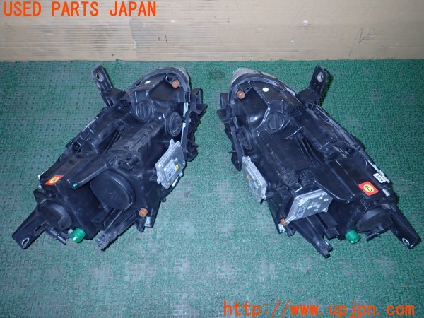 3UPJ=9234290561]アルファロメオ ジュリエッタ スポルティーバ(940141)純正 ヘッドライト 中古_4