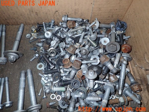 3UPJ=9234290720]アルファロメオ ジュリエッタ スポルティーバ(940141)ネジ・ナット・ステー類 セット ジャンク_4