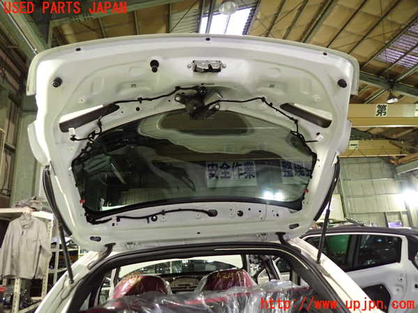 1UPJ-9234291566]アルファロメオ・ジュリエッタ(940141)バックドア リアゲート ハッチ 中古_3