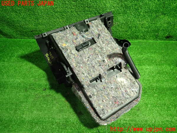 1UPJ-9234297516]アルファロメオ・ジュリエッタ(940141)グローブボックス1 中古_3