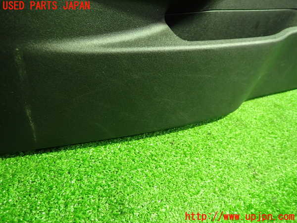 1UPJ-9234291234]アルファロメオ・ジュリエッタ(940141)右前ドア内張り 中古_3