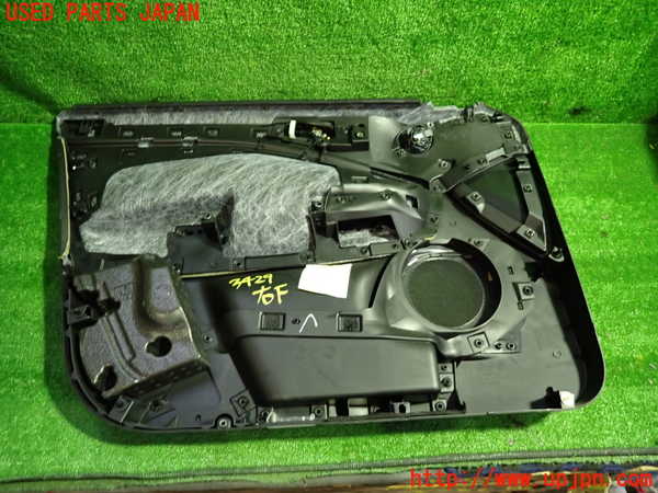 1UPJ-9234291234]アルファロメオ・ジュリエッタ(940141)右前ドア内張り 中古_4