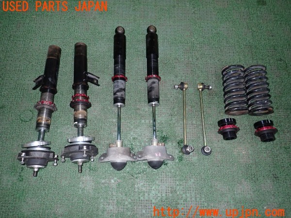 3UPJ=9234300440]VW ゴルフトゥーラン TSI ハイライン(1TBLG)LARGUS ラルグス 車高調 全長調整式 1台分 中古_2