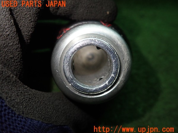 3UPJ=9234300614]VW ゴルフトゥーラン TSI ハイライン(1TBLG)社外 シフトノブ 中古_3