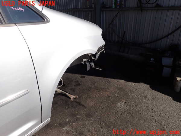 2UPJ-9234301080]VW ゴルフ トゥーラン(1TBLG)右前フェンダー 中古_2