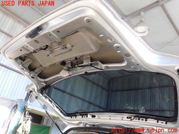 2UPJ-9234301566]VW ゴルフ トゥーラン(1TBLG)バックドア リアゲート ハッチ 中古  SPLINTEX M101 43R-006723_4