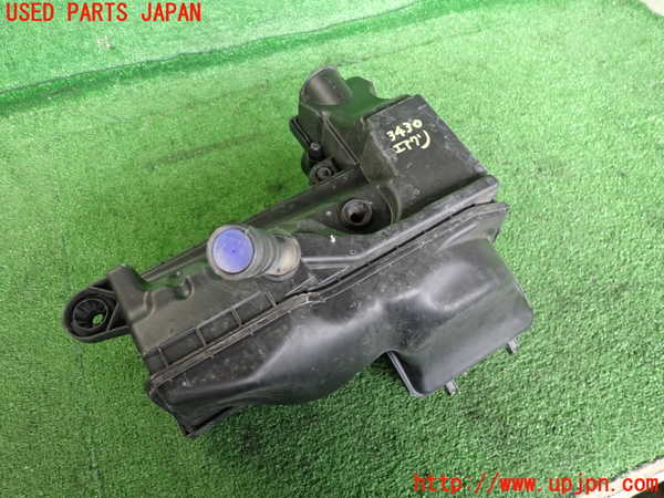 2UPJ-9234302560]VW ゴルフ トゥーラン(1TBLG)エアクリーナーボックス 中古_3