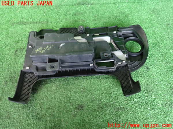 2UPJ-9234302160]VW ゴルフ トゥーラン(1TBLG)エンジンアッパーカバー 中古_2