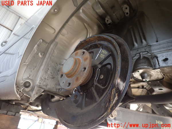 2UPJ-9234304305]VW ゴルフ トゥーラン(1TBLG)左リアナックルハブ 中古_2