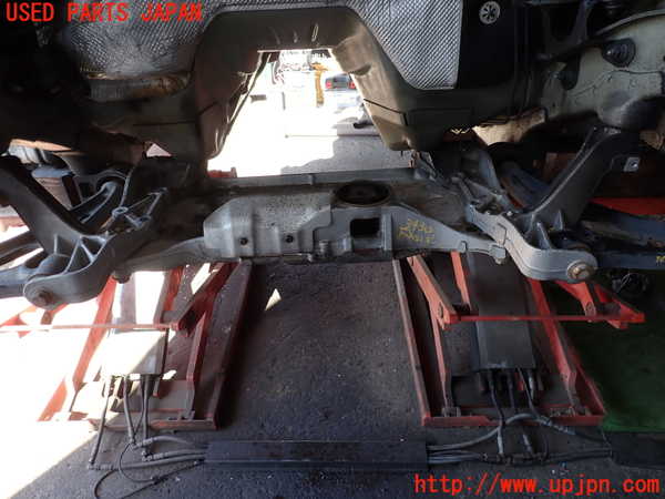 2UPJ-9234305285]VW ゴルフ トゥーラン(1TBLG)フロントメンバー 中古_2