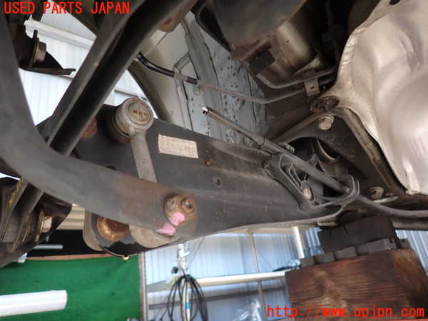 2UPJ-9234305445]VW ゴルフ トゥーラン(1TBLG)リアスタビライザー 中古_3