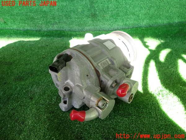 2UPJ-9234306025]VW ゴルフ トゥーラン(1TBLG)エアコンコンプレッサー 中古_2