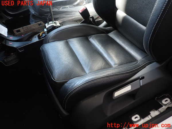 2UPJ-9234307065]VW ゴルフ トゥーラン(1TBLG)助手席シート 中古_3