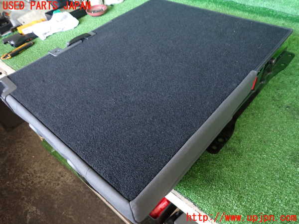 2UPJ-9234307235]VW ゴルフ トゥーラン(1TBLG)右3列目シート 中古_5