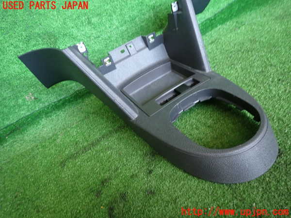 2UPJ-9234307549]VW ゴルフ トゥーラン(1TBLG)コンソール 中古_3