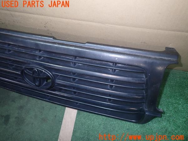 3UPJ=9234320047]ランドクルーザー VXリミテッド(FZJ80G)中期 純正 53101-60140 フロントグリル 中古_3