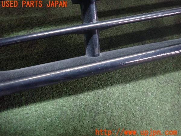 3UPJ=9234320047]ランドクルーザー VXリミテッド(FZJ80G)中期 純正 53101-60140 フロントグリル 中古_4