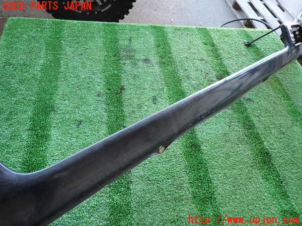 2UPJ-9234321035]ランクル80系(FZJ80G)フロントパネル 中古_2