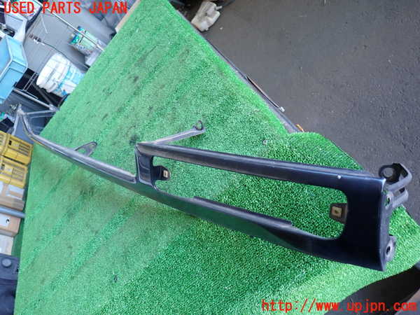 2UPJ-9234321035]ランクル80系(FZJ80G)フロントパネル 中古_3