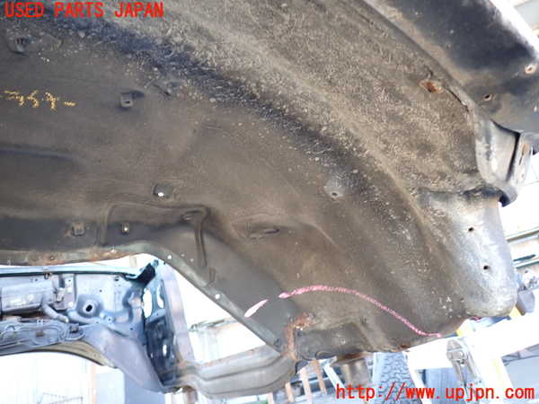 2UPJ-9234321090]ランクル80系(FZJ80G)右前フェンダーライナー ジャンク_2
