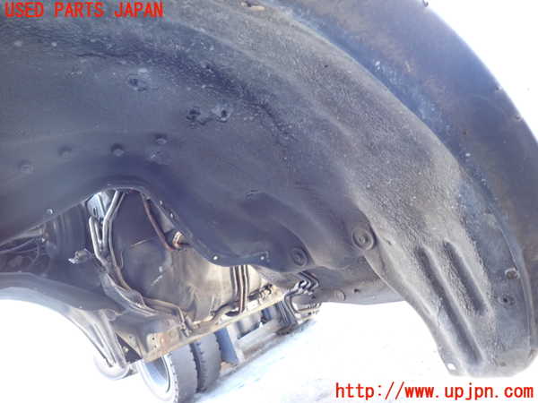 2UPJ-9234321092]ランクル80系(FZJ80G)左前フェンダーライナー 中古_3
