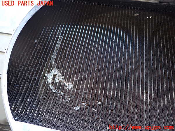 2UPJ-9234322321]ランクル80系(FZJ80G)ラジエーター1 ジャンク_3