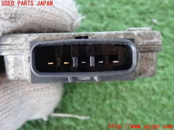 2UPJ-9234322611]ランクル80系(FZJ80G)パワートランジスタ(イグナイター) 中古_2