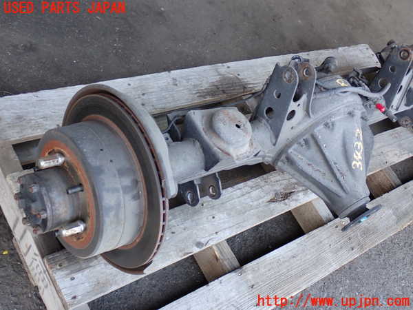 2UPJ-9234324400]ランクル80系(FZJ80G)リアデフホーシング 中古_2