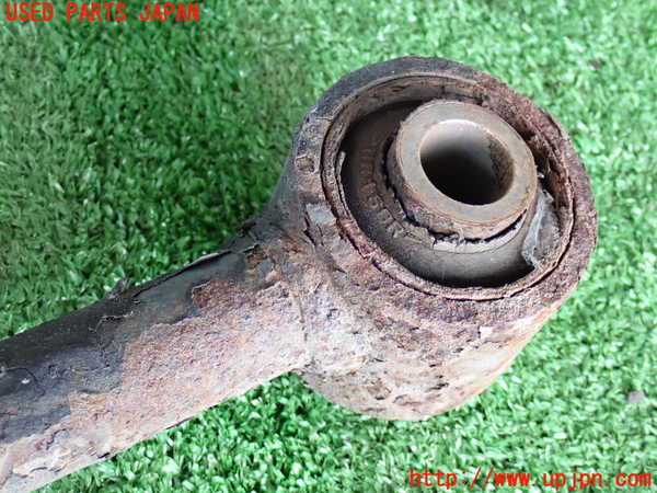 2UPJ-9234325146]ランクル80系(FZJ80G)右リアアッパーアーム1 中古_3