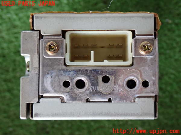 2UPJ-9234326525]ランクル80系(FZJ80G)アンプ 中古_2