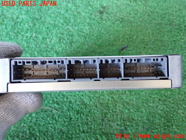 2UPJ-9234326110]ランクル80系(FZJ80G)エンジンコンピューター 中古_2