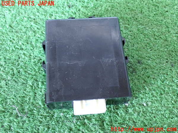 2UPJ-9234326135]ランクル80系(FZJ80G)パワステコンピューター 中古_3