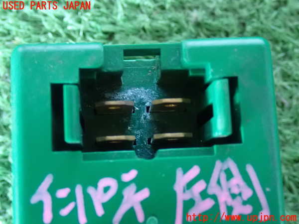 2UPJ-9234326153]ランクル80系(FZJ80G)コンピューター8(ランプコントロール) 中古 85965-60010_2