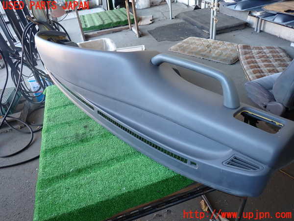 2UPJ-9234327505]ランクル80系(FZJ80G)ダッシュボード 中古_4