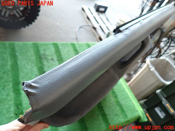 2UPJ-9234321324]ランクル80系(FZJ80G)左後ドア内張り ジャンク_3