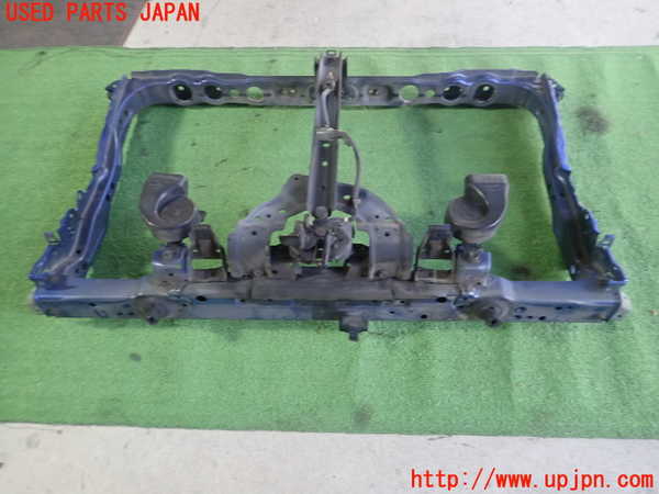 1UPJ-9234331041]レクサス・CT200h(ZWA10)コアサポート 中古_2