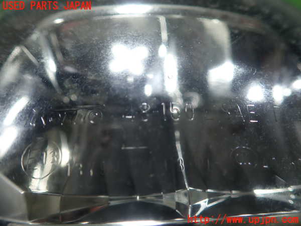 1UPJ-9234331182]レクサス・CT200h(ZWA10)左フォグ 中古_3