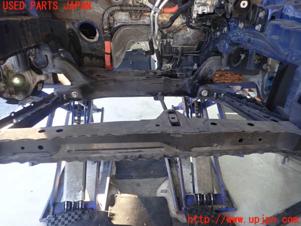 1UPJ-9234335296]レクサス・CT200h(ZWA10)メンバー1 中古_2