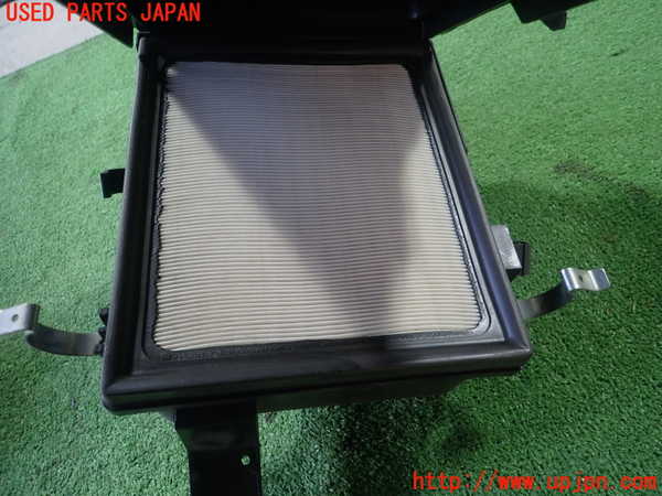 1UPJ-9234332560]レクサス・CT200h(ZWA10)エアクリーナーボックス 中古_3