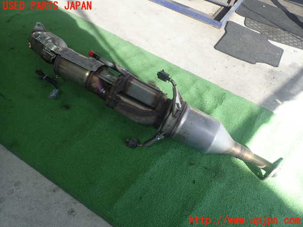1UPJ-9234332661]レクサス・CT200h(ZWA10)触媒1 中古_2