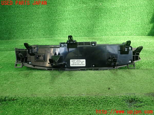 1UPJ-9234336066]レクサス・CT200h(ZWA10)エアコンスイッチ1 中古_2