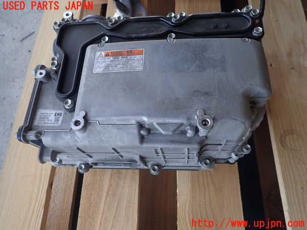 1UPJ-9234336916]レクサス・CT200h(ZWA10)インバーターコンバーター 中古_2