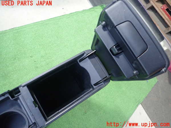 1UPJ-9234337540]レクサス・CT200h(ZWA10)センターコンソール 中古_3