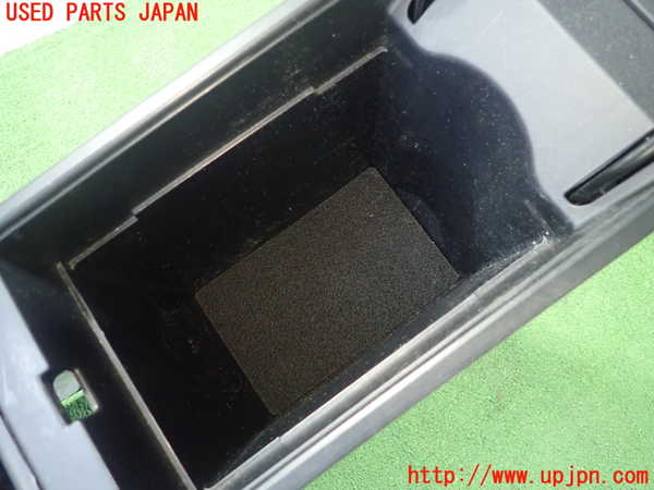1UPJ-9234337540]レクサス・CT200h(ZWA10)センターコンソール 中古_4