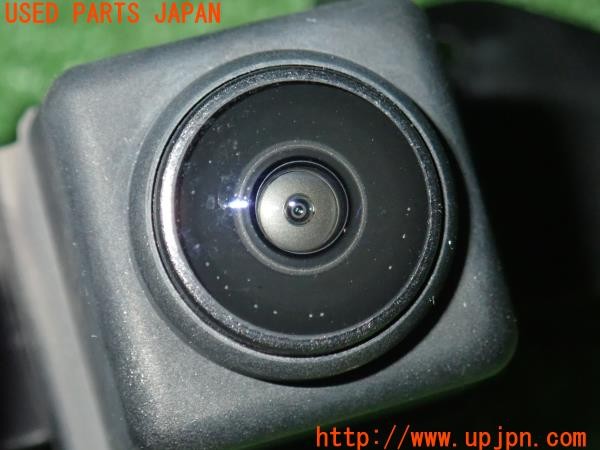 3UPJ=9234340560]セレナ e-POWER(HFC27)純正 284F1 4EA0A フロントカメラ グリル用 中古_3