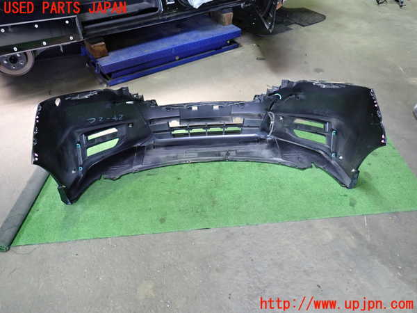 1UPJ-9234341010]セレナ e-POWER(HFC27)フロントバンパー 中古_3